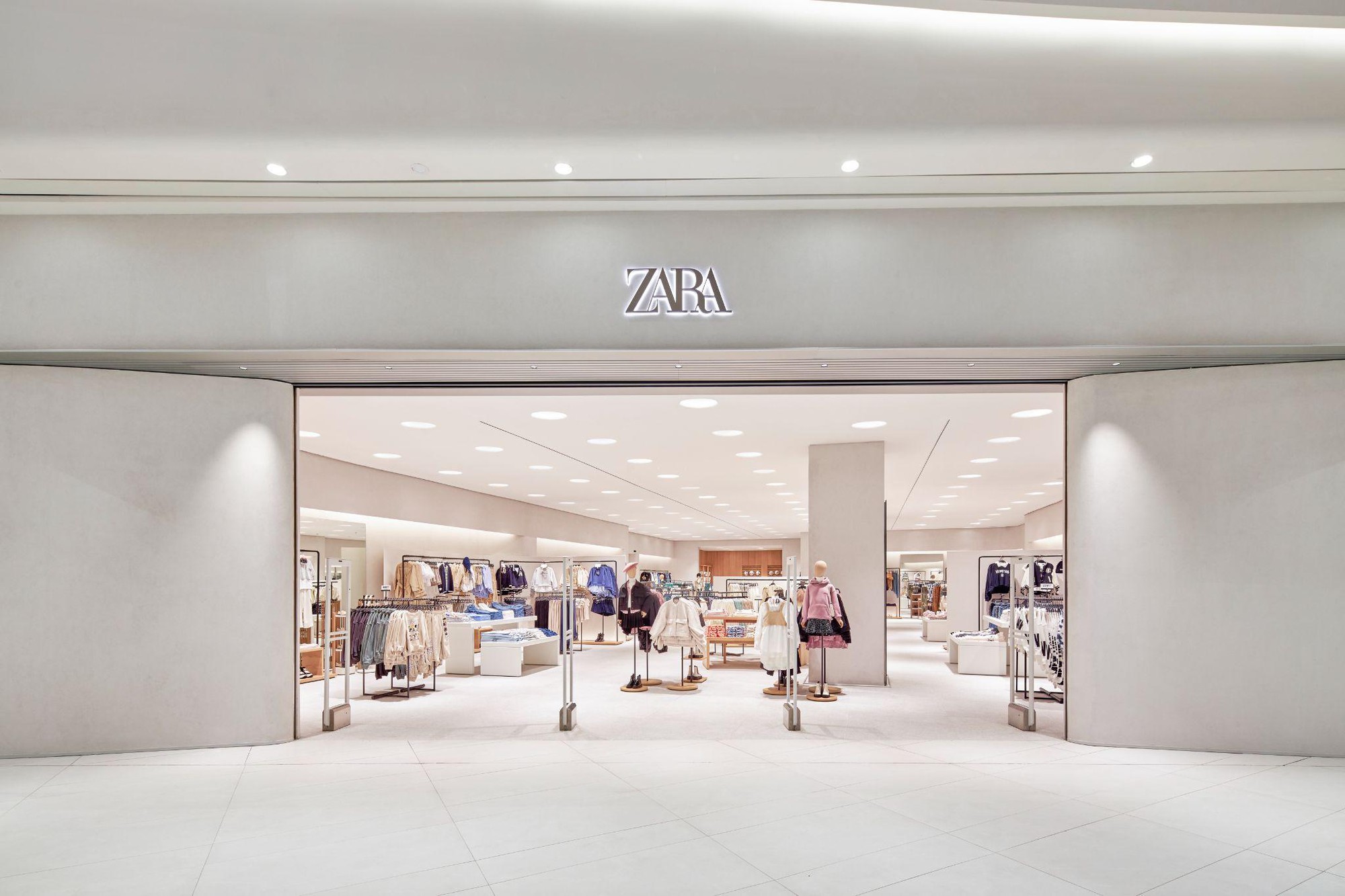 Có gì đáng mong chờ ở cửa hàng Zara thứ hai tại Hà Nội? - Ảnh 1.