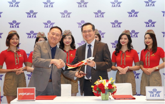 Học viện Hàng không Vietjet tham gia mạng lưới đào tạo quốc tế IATA - Ảnh 1.