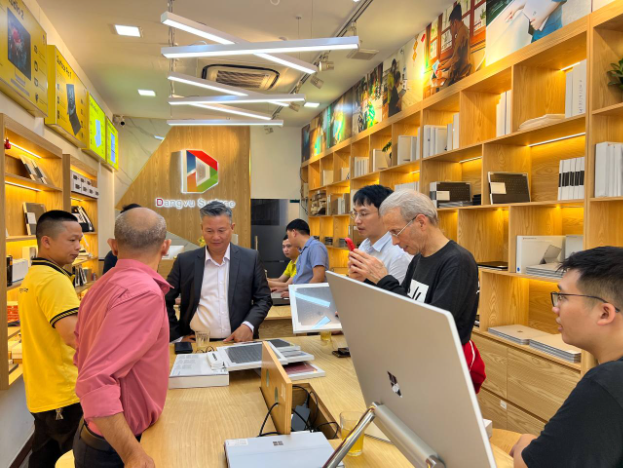 Đăng Vũ Surface – đơn vị bán lẻ Microsoft Laptop Surface uy tín tại Việt Nam - Ảnh 1.