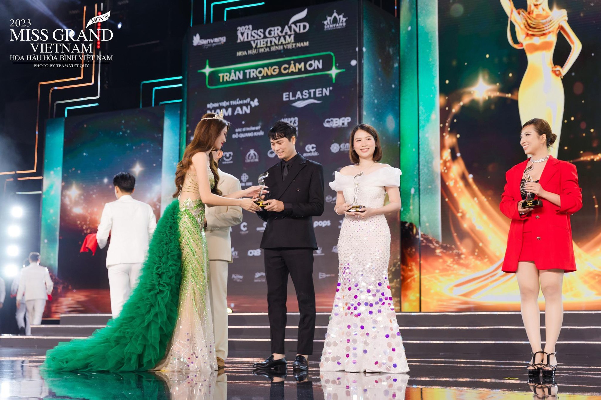 Mắt kính HMK trọn vẹn hành trình đồng hành cùng Miss Grand Vietnam 2023 - Ảnh 1.