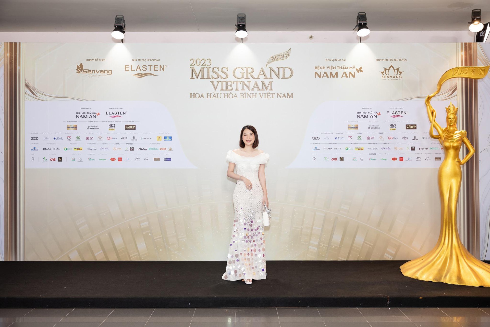 Mắt kính HMK trọn vẹn hành trình đồng hành cùng Miss Grand Vietnam 2023 - Ảnh 2.