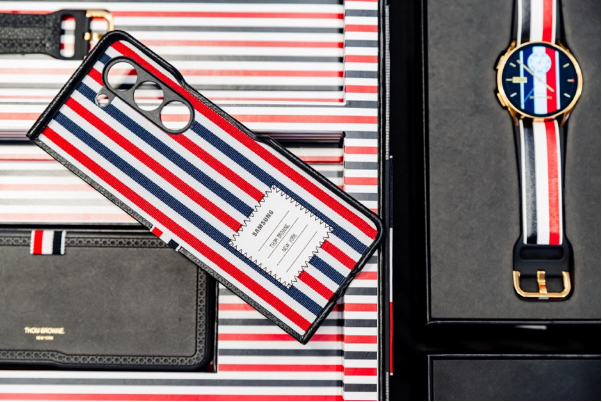 Đắm chìm trong tuyệt tác công nghệ và thời trang - BST giới hạn Galaxy Z Fold5 phiên bản Thom Browne - Ảnh 13.