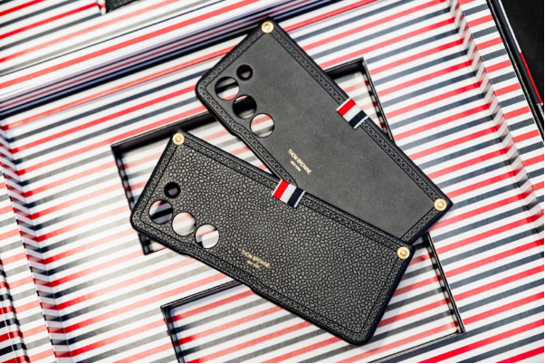 Đắm chìm trong tuyệt tác công nghệ và thời trang - BST giới hạn Galaxy Z Fold5 phiên bản Thom Browne - Ảnh 14.