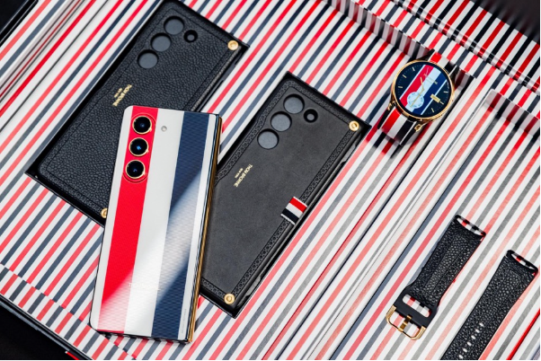 Đắm chìm trong tuyệt tác công nghệ và thời trang - BST giới hạn Galaxy Z Fold5 phiên bản Thom Browne - Ảnh 5.