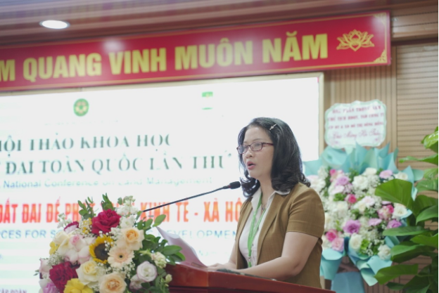 Hội thảo khoa học Quản lý đất đai tổ chức tại Học viện Nông nghiệp Việt Nam - Ảnh 1.