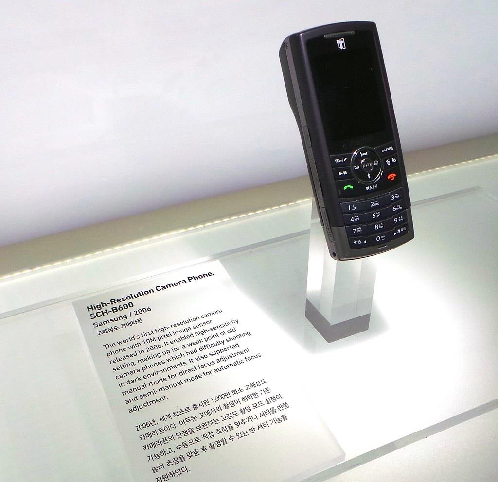 Nhân dịp Samsung tung thông điệp đón chờ kỷ nguyên mới, cùng ôn lại chiều dài lịch sử điện thoại Galaxy xem có gì hấp dẫn - Ảnh 5.