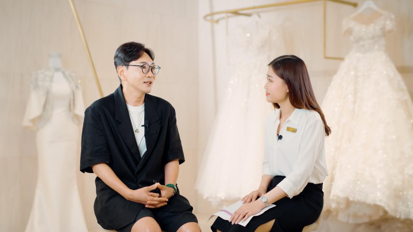 Choi Jae Hoon - Nhà kiến thiết của những ngôi sao sáng số 1 Nước Hàn share về Xu thế váy cưới 2024 - Hình ảnh 1.