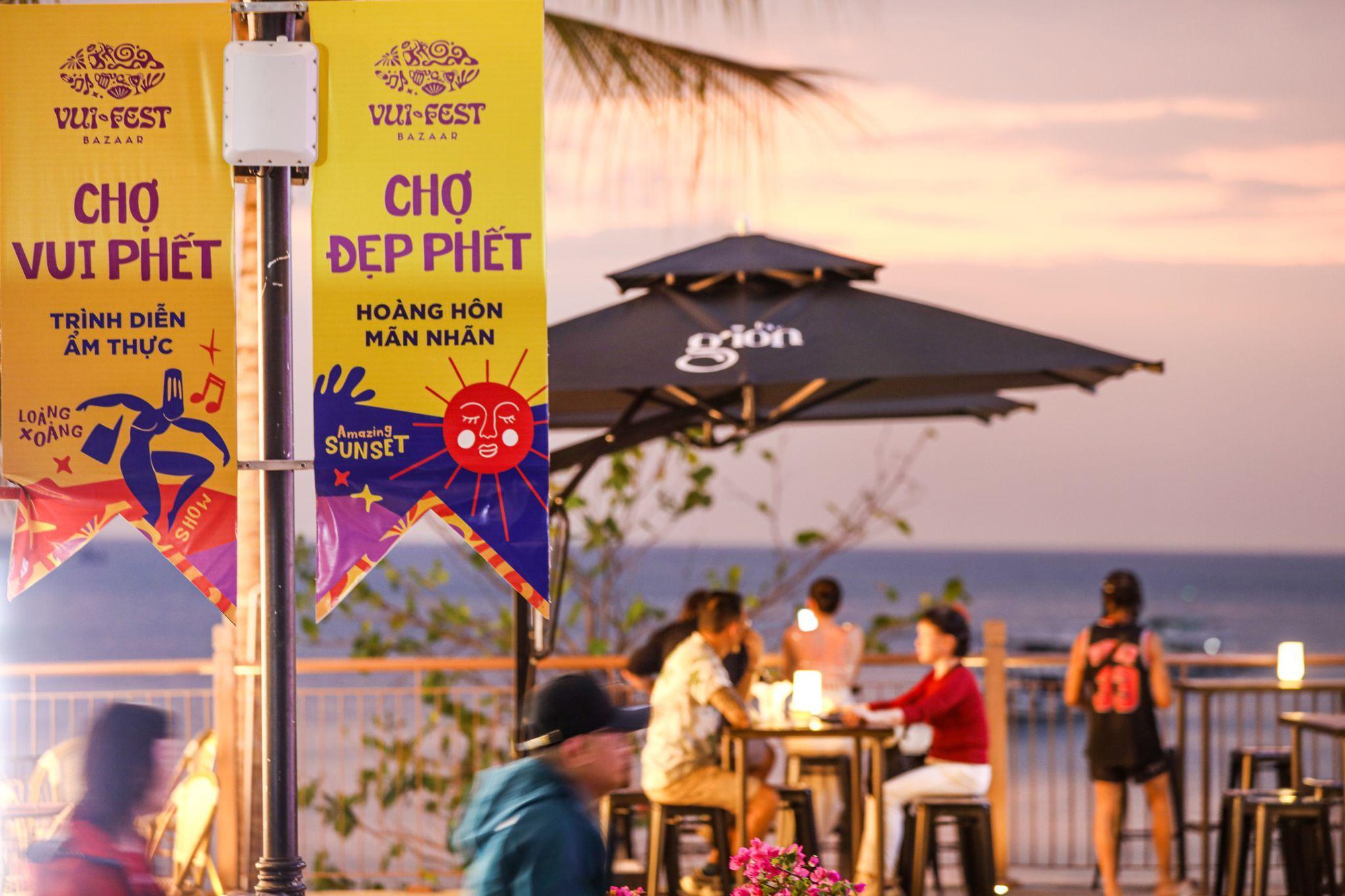 Có một chợ đêm bên biển Vui Phết: cứ mỗi mét vuông lại bắt gặp đến 10 khách quốc tế - Ảnh 11.