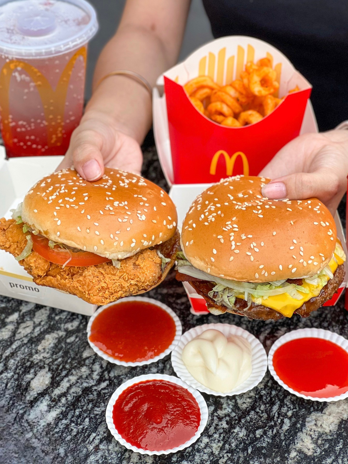 McDonald’s và Thực đơn Tết &quot;Sum Vầy Đủ Đầy - Giáp Thìn Thịnh Vượng&quot; - Ảnh 2.