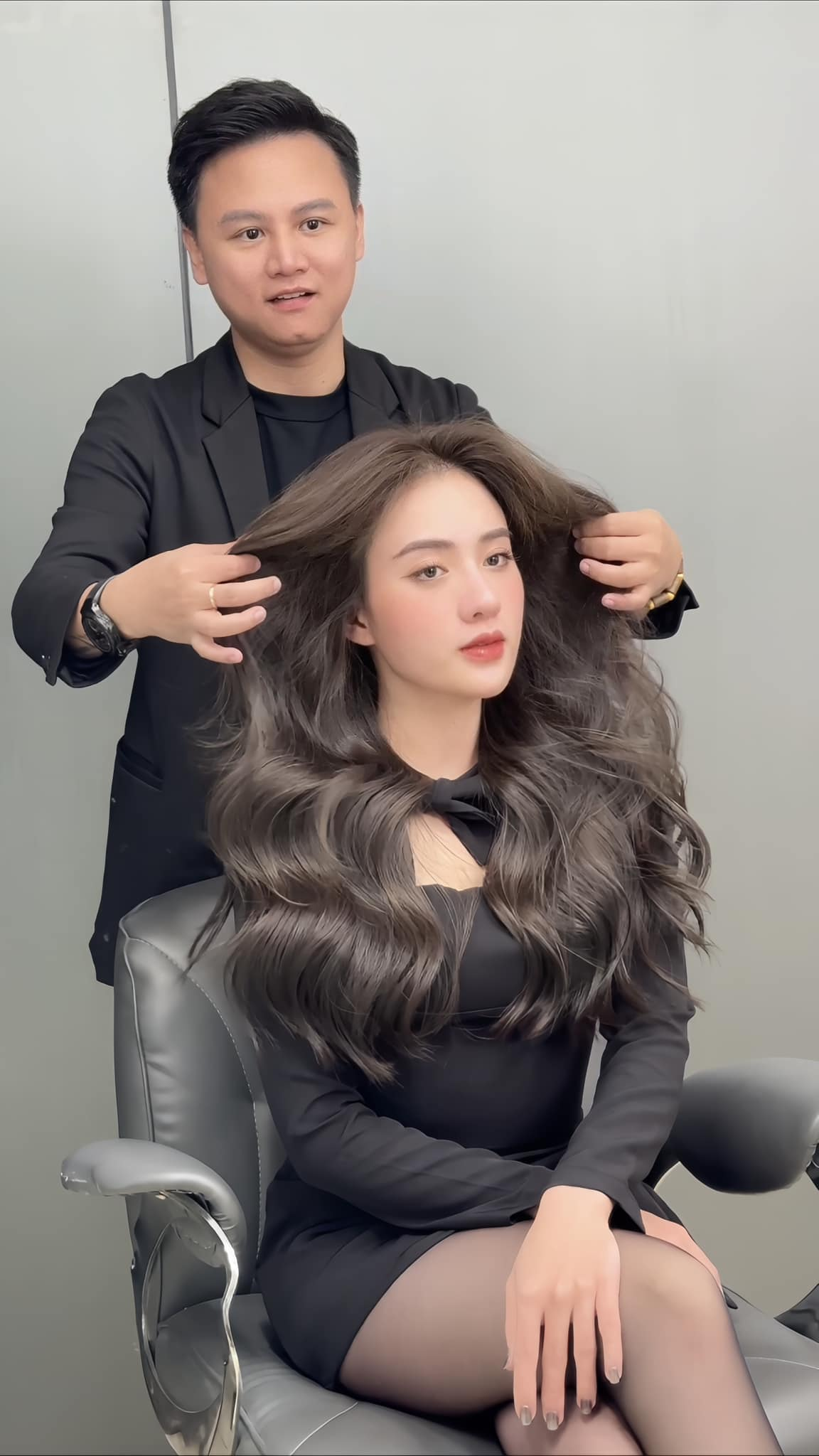 Từ chàng trai nghèo đến ông chủ Tuấn Nguyễn Hair Salon nổi danh đất Hà Thành - Ảnh 3.