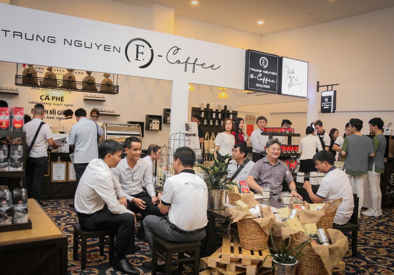 Trung Nguyên E-Coffee liên tục mở mới, tạo sức hút nhượng quyền tại Việt Nam và quốc tế- Ảnh 2.