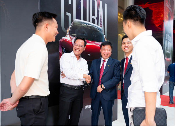 Global Window Films tỏa sáng tại Vietnam Motor Show 2024 và Đêm Hội ngộ - Ảnh 2.