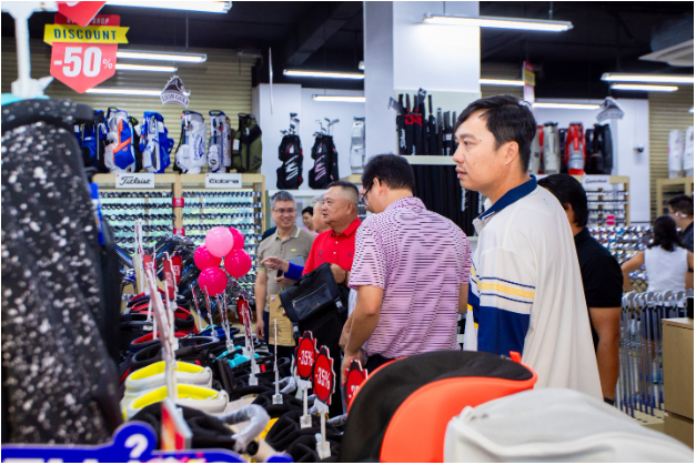 Lion Golf Outlet khai trương: Ưu đãi khủng cho người yêu Golf- Ảnh 4.