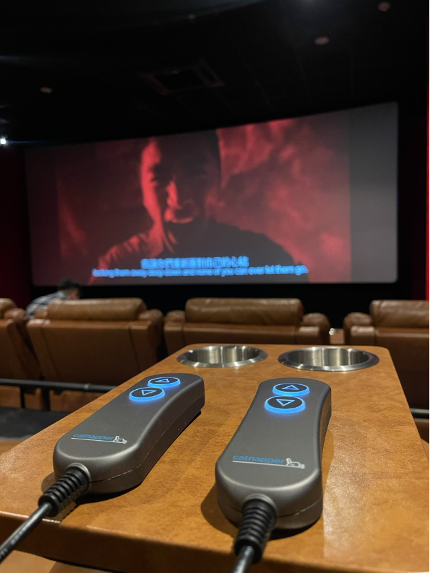 Có gì tại phòng chiếu Gold Class rạp Starlight Cinema? - Ảnh 5.