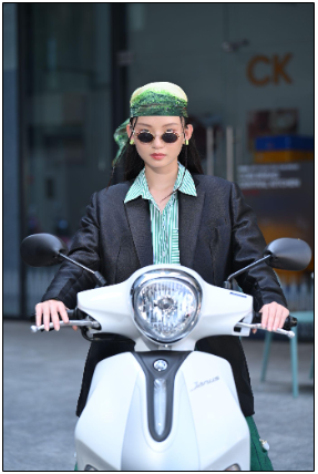 Cô nàng đại diện cho thế hệ Gen Z dám nghĩ dám làm - Ảnh 2.