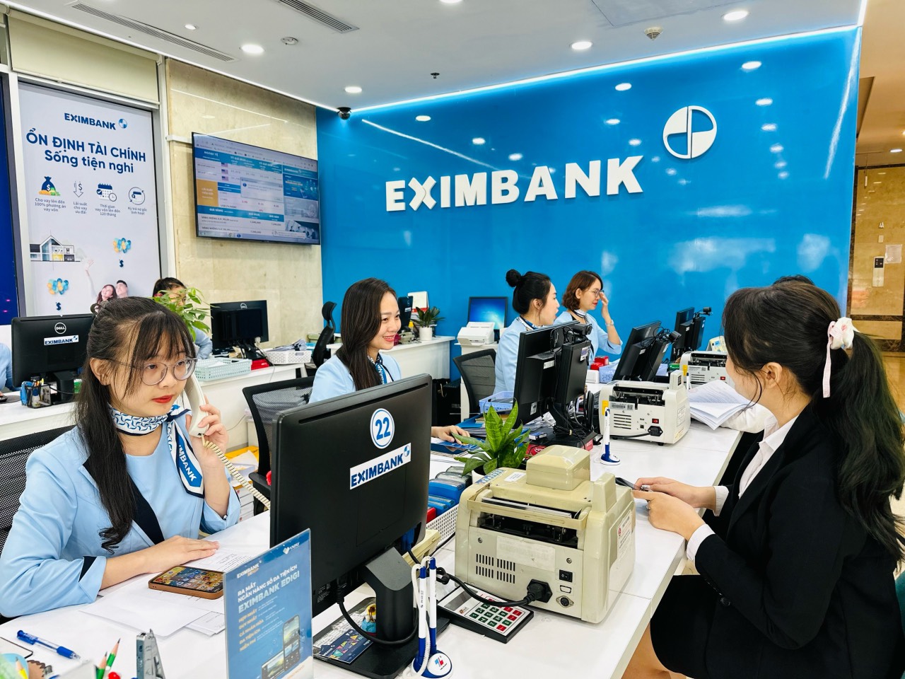 Eximbank ra mắt gói ưu đãi tín dụng 3.000 tỷ đồng- Ảnh 1.