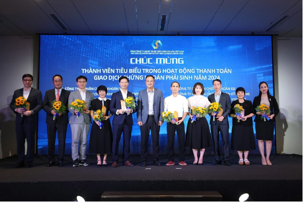 Võ đài phái sinh - Sân chơi đột phá góp phần đưa DNSE thăng hạng - Ảnh 2.