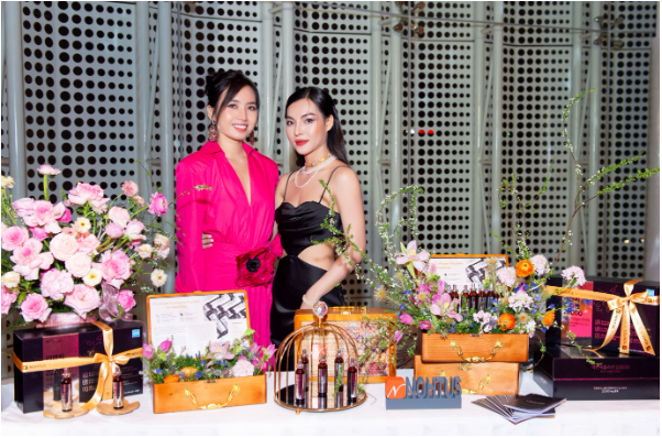 NOHTUS đồng hành cùng SR Fashion Award 2024 ủng hộ cho hoạt động tôn vinh thời trang Việt - Ảnh 3.