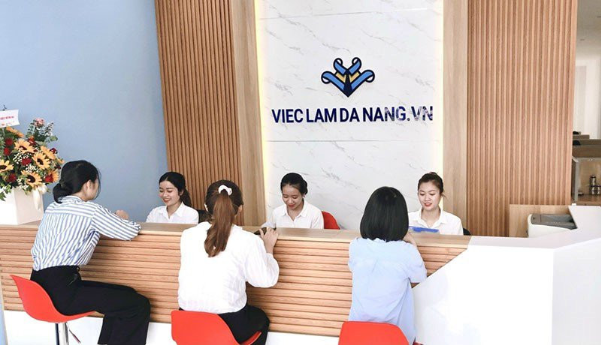 Thị trường việc làm Đà Nẵng khởi sắc sau Tết, cơ hội cho người thất nghiệp - Ảnh 2.