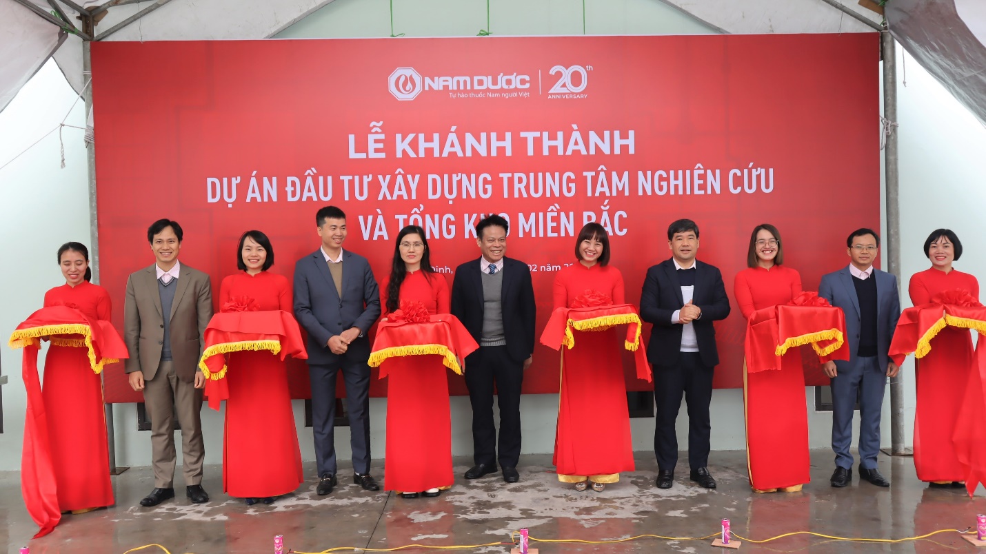 Nam Dược được vinh danh giải thưởng Hàng Việt Nam chất lượng cao năm 2024 - Ảnh 3.