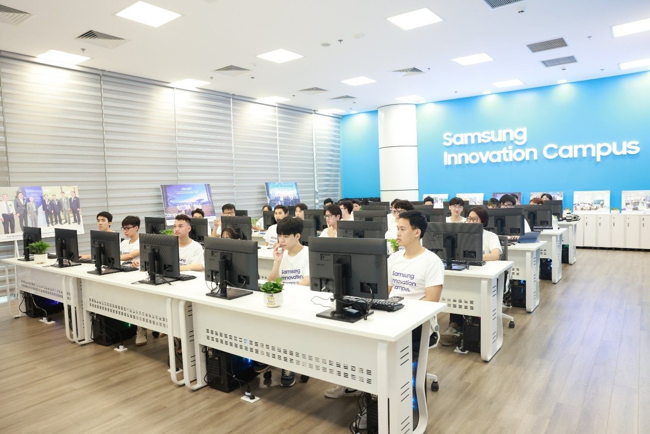 Không chỉ kiến thức công nghệ, đây mới là thứ khiến giới trẻ đua nhau đăng ký Samsung Innovation Campus - Ảnh 1.