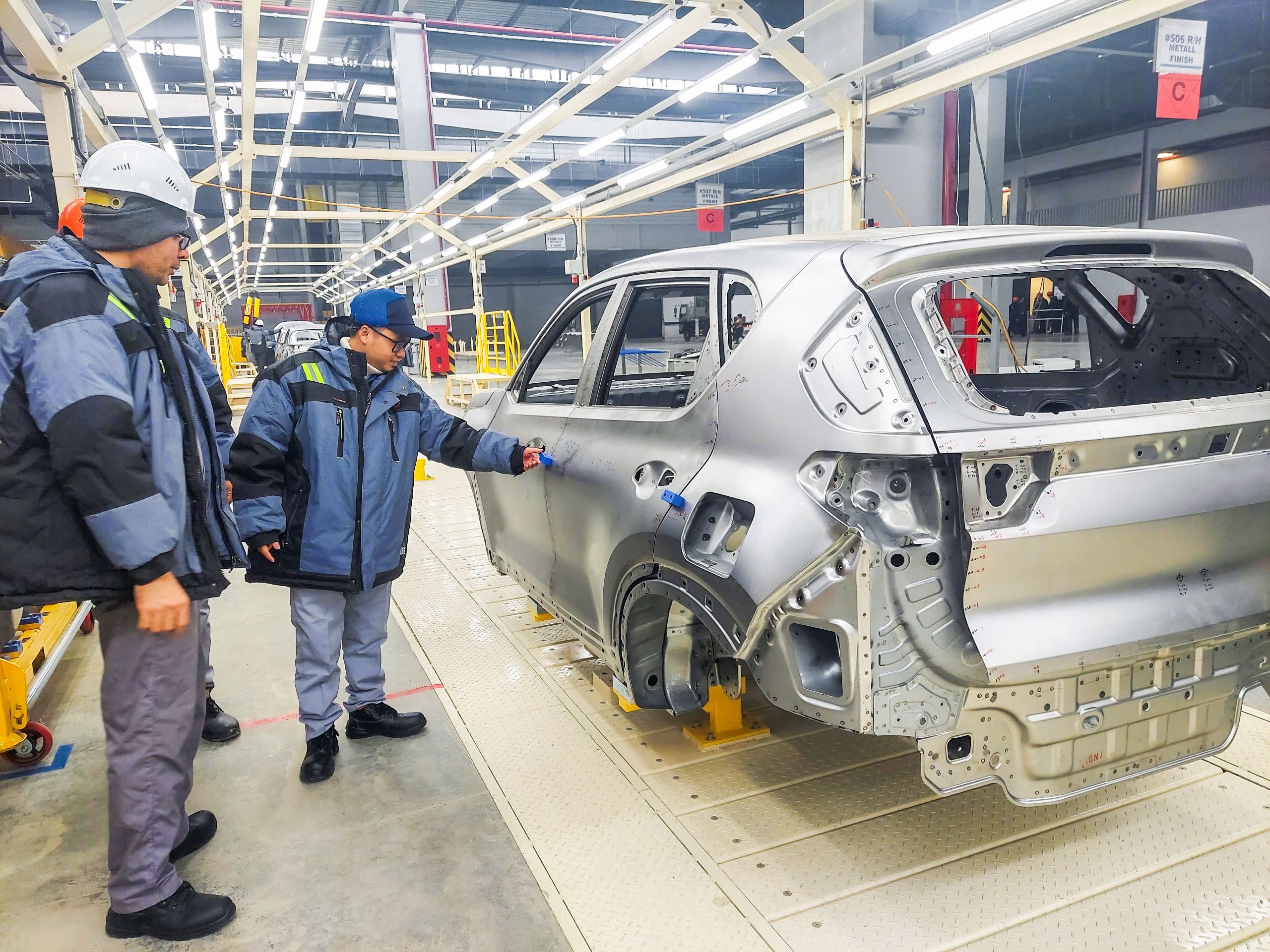 Nhà máy Thaco Kia tham gia giám sát sản xuất xe Kia Sonet tại Uzbekistan - Ảnh 1.
