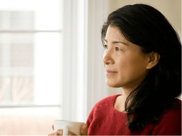 Phụ nữ bước v&agrave;o m&atilde;n kinh cần l&agrave;m g&igrave; để khỏe, đẹp? - Ảnh 1.
