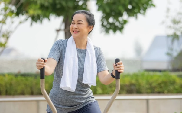 Phụ nữ bước v&agrave;o m&atilde;n kinh cần l&agrave;m g&igrave; để khỏe, đẹp? - Ảnh 2.