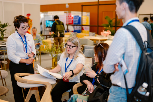 Ngành gỗ triển khai nhiều giải pháp xuất khẩu mới - Ảnh 1.