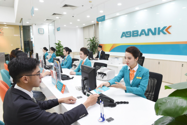 ABBank đồng hành cùng dàn nhạc giao hưởng trẻ thế giới lưu diễn tại Việt Nam  - Ảnh 5.