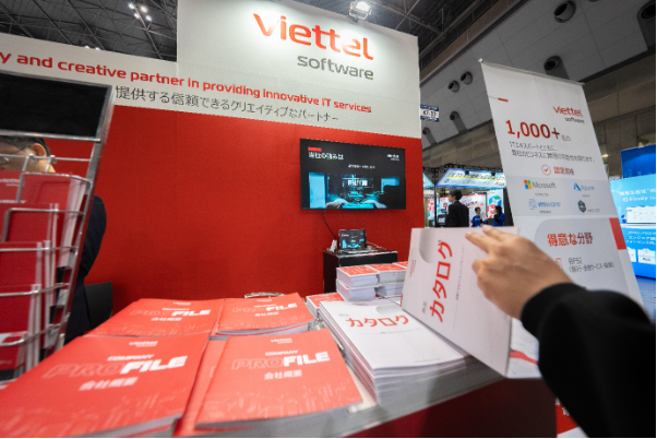 Viettel Software lần đầu tiên tham dự triển lãm CNTT lớn bậc nhất Nhật Bản  - Ảnh 1.