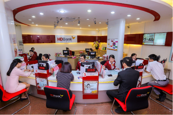 HDBank được vinh danh là thương hiệu Ngân hàng xuất sắc Việt Nam năm 2023- Ảnh 2.