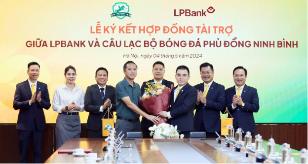 LPBank nhà tài trợ CLB bóng đá Phù Đổng Ninh Bình- Ảnh 3.