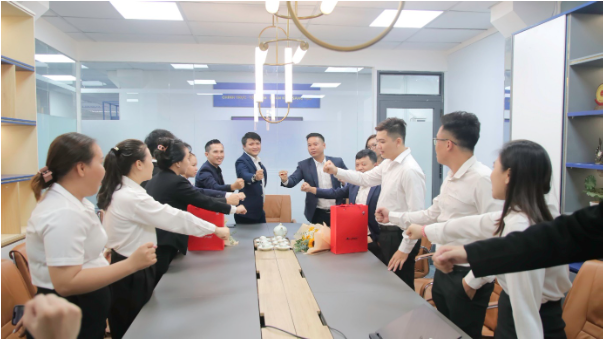 Sen Land ra mắt hệ thống kinh doanh Dragon Eastern - Ảnh 3. Sen Land ra mắt hệ thống kinh doanh Dragon Eastern - Ảnh 3.