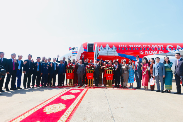 AirAsia Campuchia tạo cú hích cho ngành du lịch Campuchia và khối ASEAN - Ảnh 1.