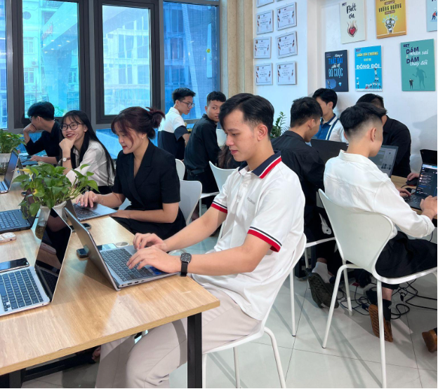 Việc làm cho sinh viên trong dịp hè tại Vingo Academy - Ảnh 2.