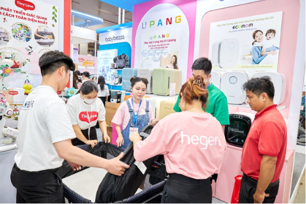 TNCL tạo sức hút lớn trong lần đầu tham dự Vietbaby Fair HCM 2024 - Ảnh 2.