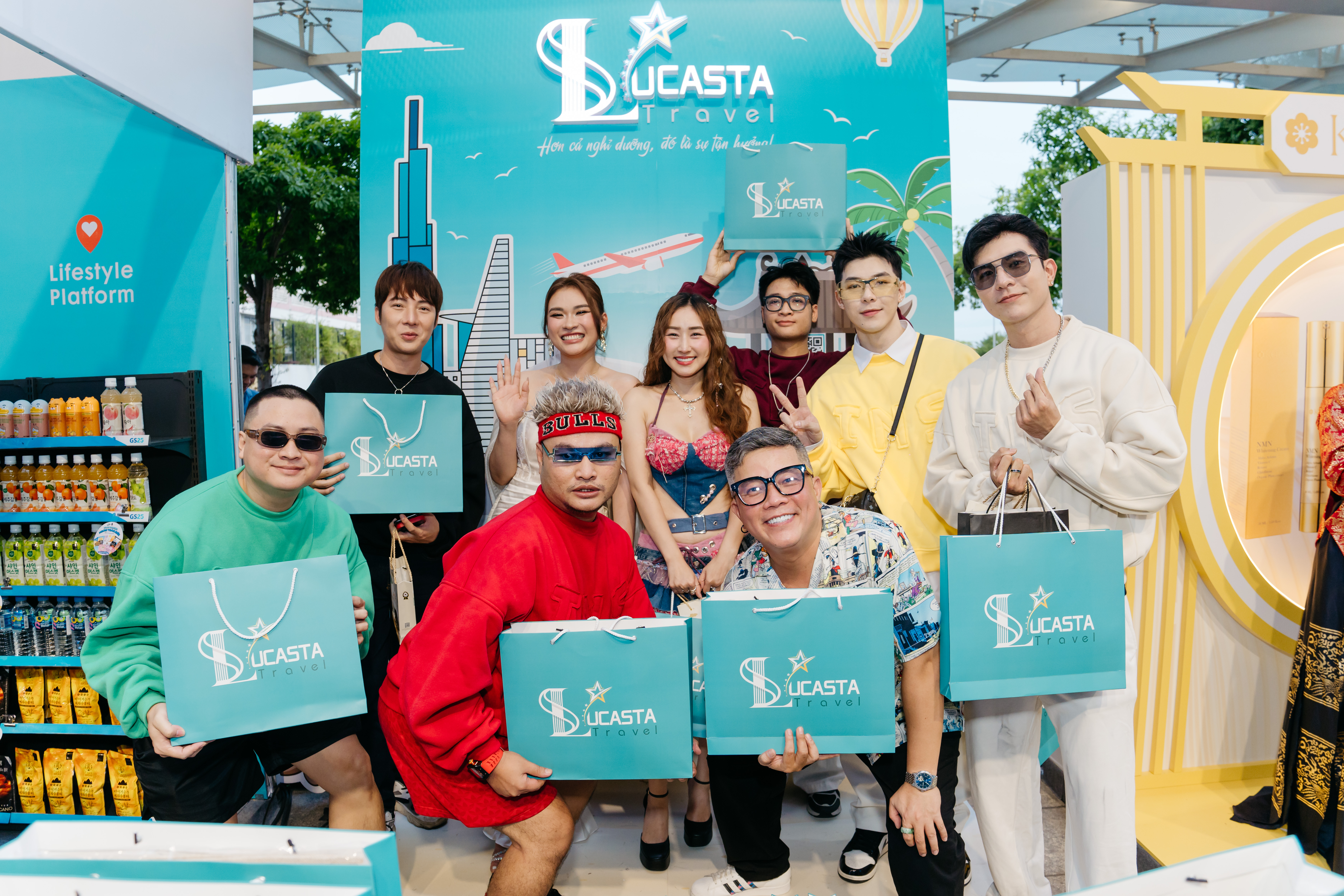 Lucasta Travel là nhà tài trợ đồng hành cùng chương trình siêu sao siêu sales- Ảnh 1.