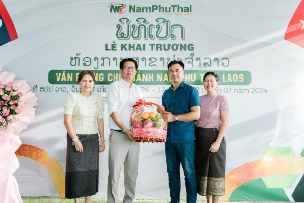 Nam Phú Thái khai trương văn phòng mới tại thủ đô Viêng Chăn (Lào) - Ảnh 3.