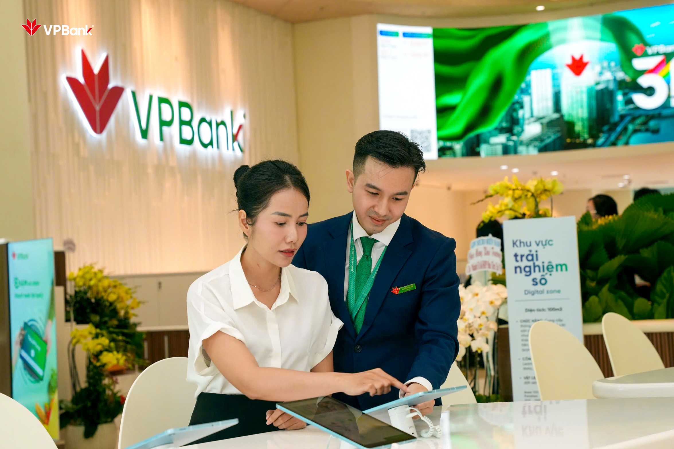 VPBank khai trương chi nhánh Flagship đầu tiên tại Việt Nam- Ảnh 3.