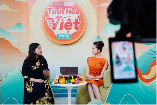 Livestream Tinh Hoa Việt Du Ký: Điểm chạm sáng tạo kết nối người xem với văn hóa bản địa - Ảnh 2.