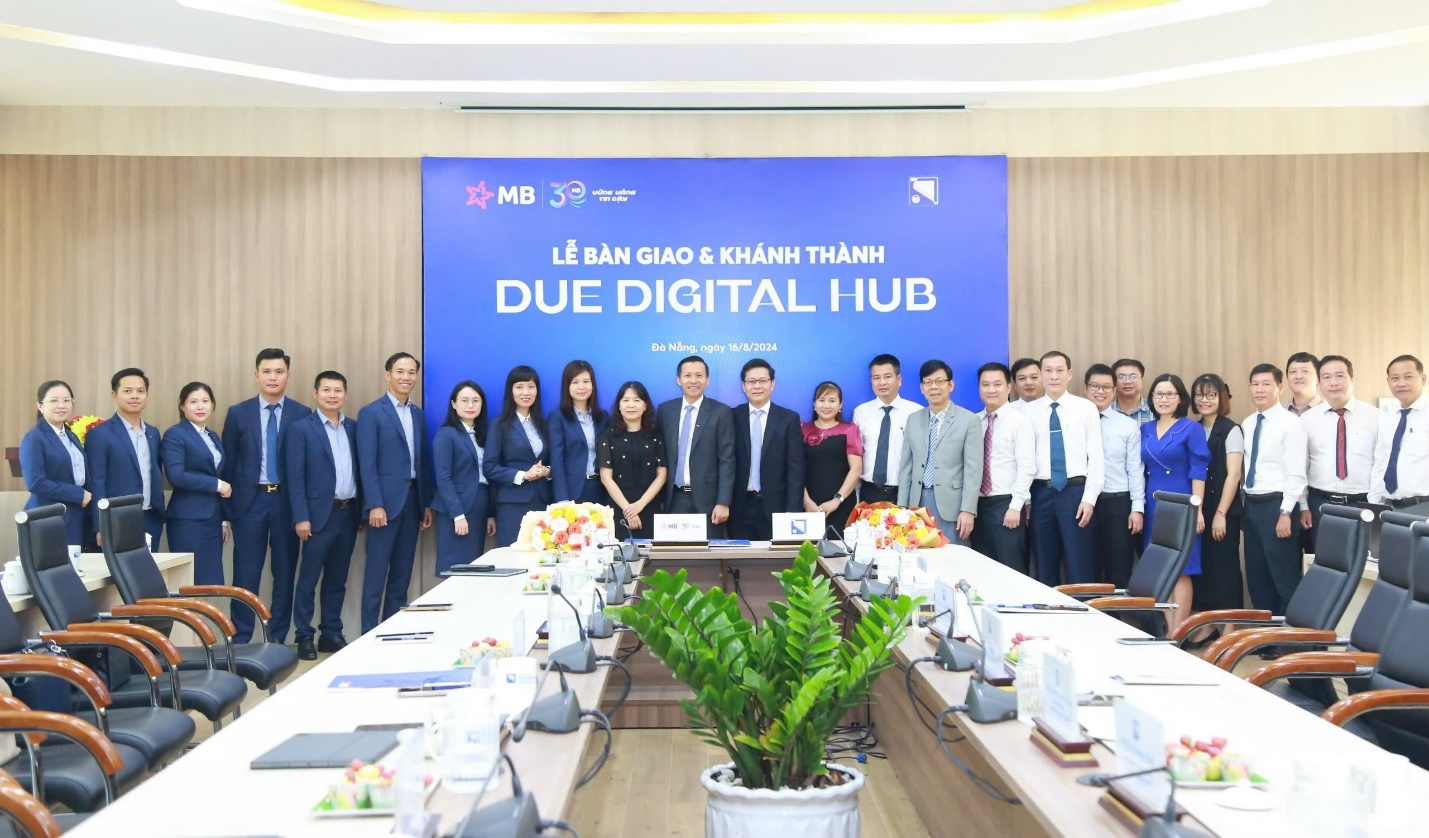 Khánh thành Digital Hub tại Trường ĐH Kinh tế - ĐH Đà Nẵng- Ảnh 5.