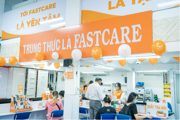 Từ tay trắng làm nên: 11 năm, 12 cửa hàng FASTCARE - Ảnh 3.