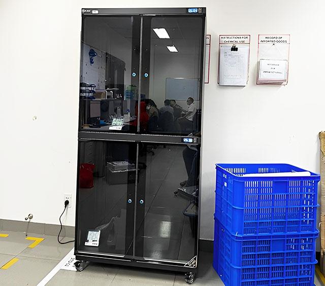 Những mẫu tủ chống ẩm Nikatei đáng chú ý tại công ty Kumisai - Ảnh 4.