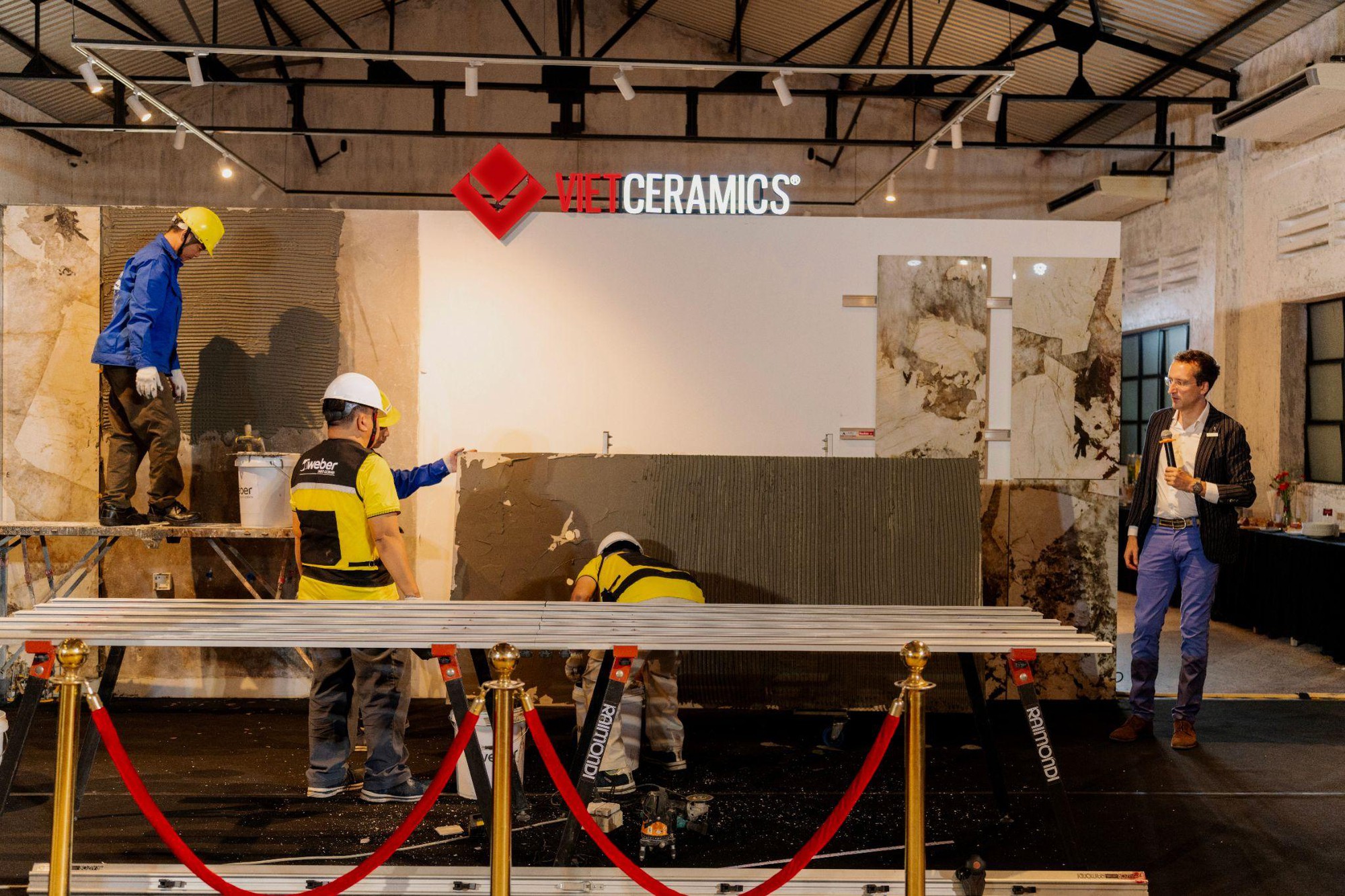 Vietceramics: Bước đi chiến lược với “lá bài” Gạch Khổ Lớn- Ảnh 8. Vietceramics: Bước đi chiến lược với “lá bài” Gạch Khổ Lớn- Ảnh 8.