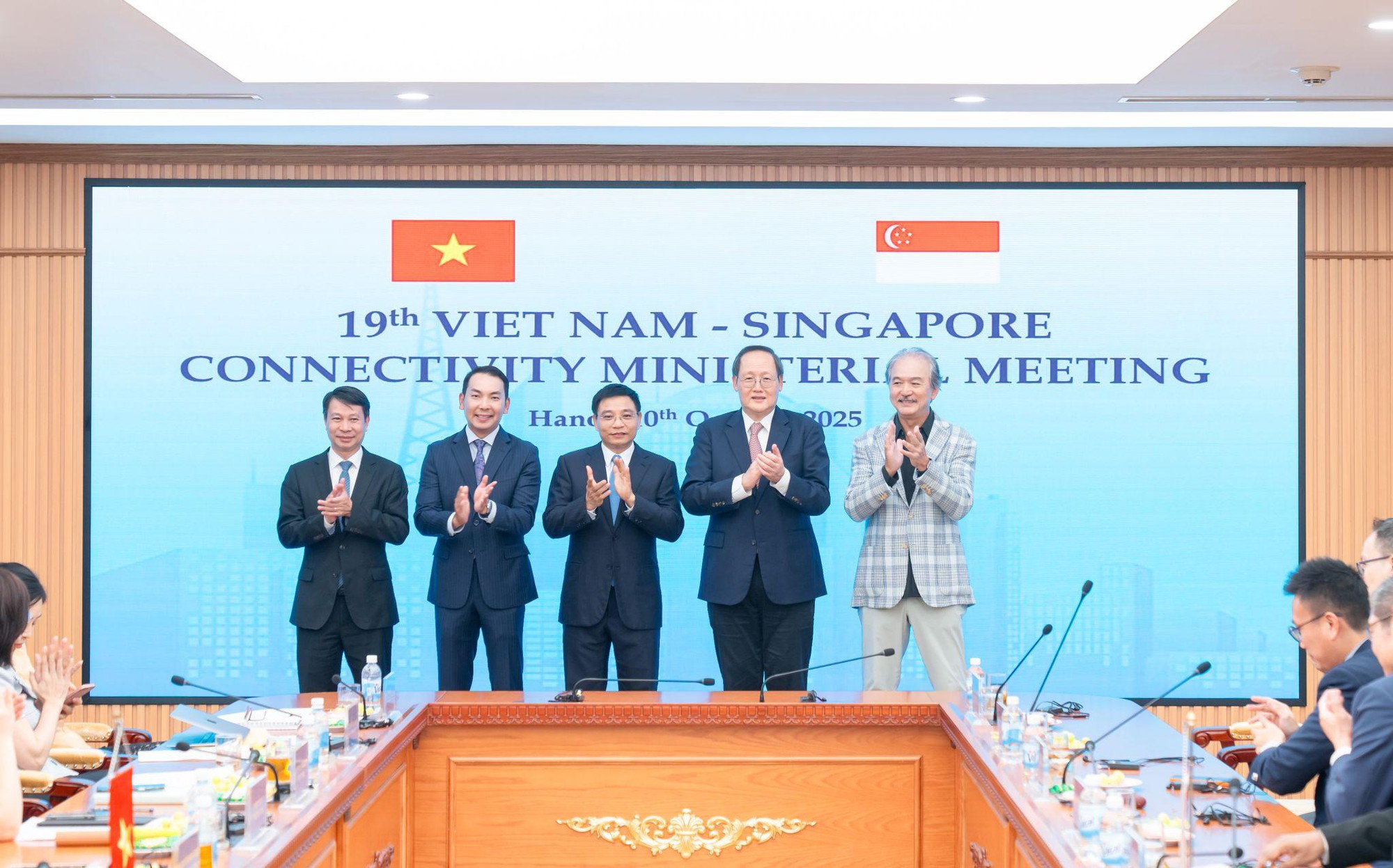 “Siêu cảng” logistics thông minh của Bầu Hiển chính thức kích hoạt kho hàng không kéo dài - Ảnh 1.