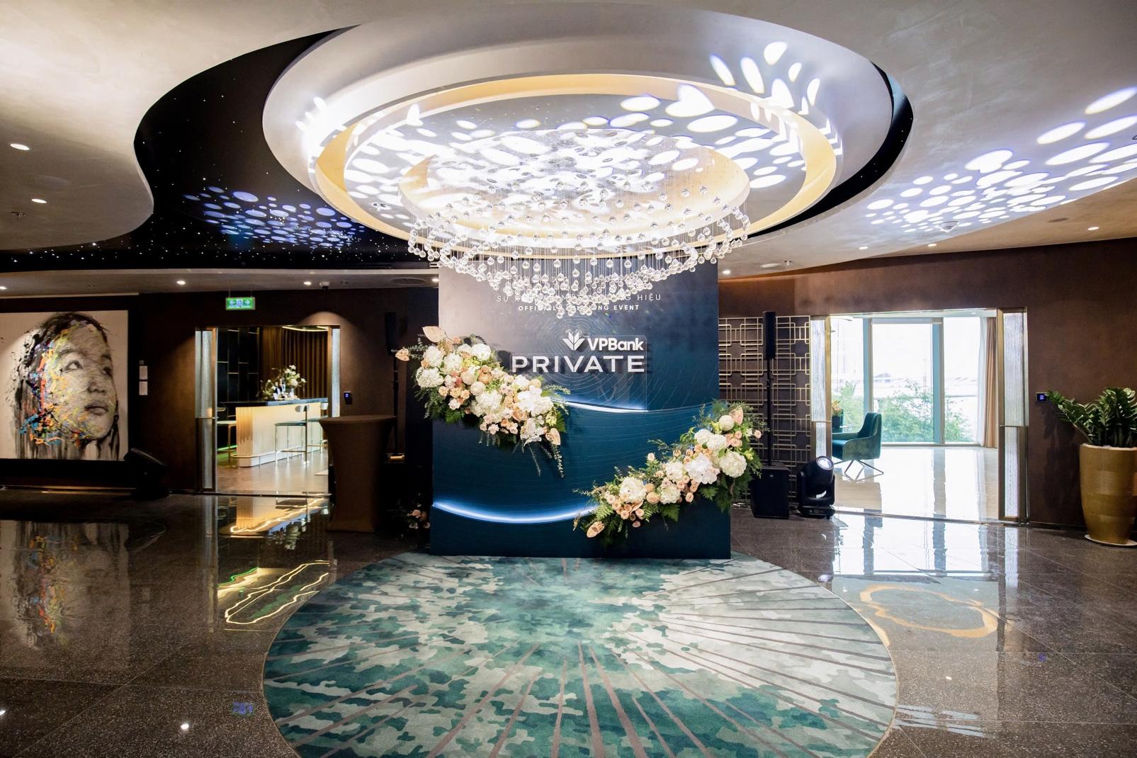VPBank Private: Đẳng cấp dịch vụ cá nhân hóa cho giới thượng lưu Việt- Ảnh 1. VPBank Private: Đẳng cấp dịch vụ cá nhân hóa cho giới thượng lưu Việt- Ảnh 1.