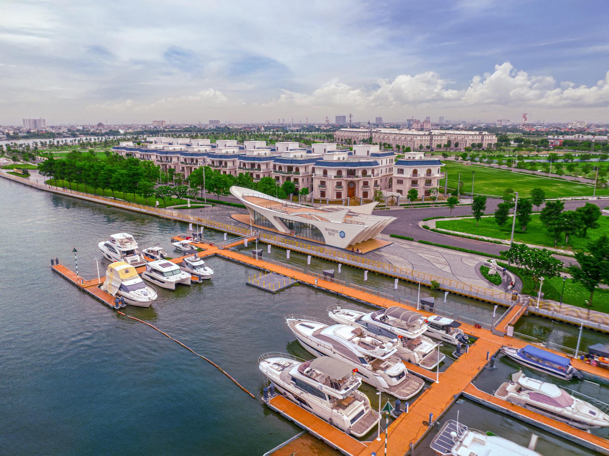 Vì sao khách hàng nên chọn mua nhà tại Van Phuc City- Ảnh 2. Vì sao khách hàng nên chọn mua nhà tại Van Phuc City- Ảnh 2.
