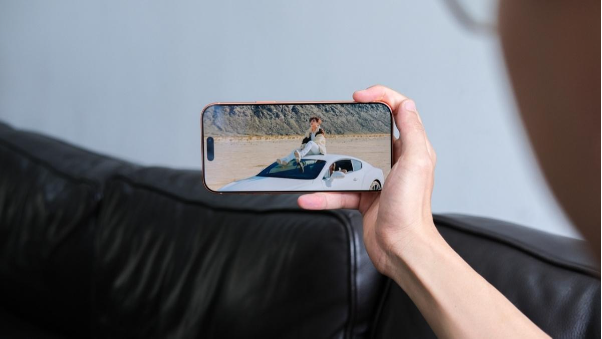 Nên mua iPhone 17 Pro Max hay iPhone Air - chọn lớn hay chọn mỏng?- Ảnh 2.