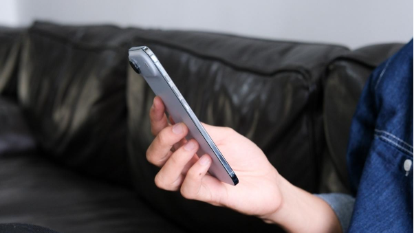 Nên mua iPhone 17 Pro Max hay iPhone Air - chọn lớn hay chọn mỏng?- Ảnh 3.